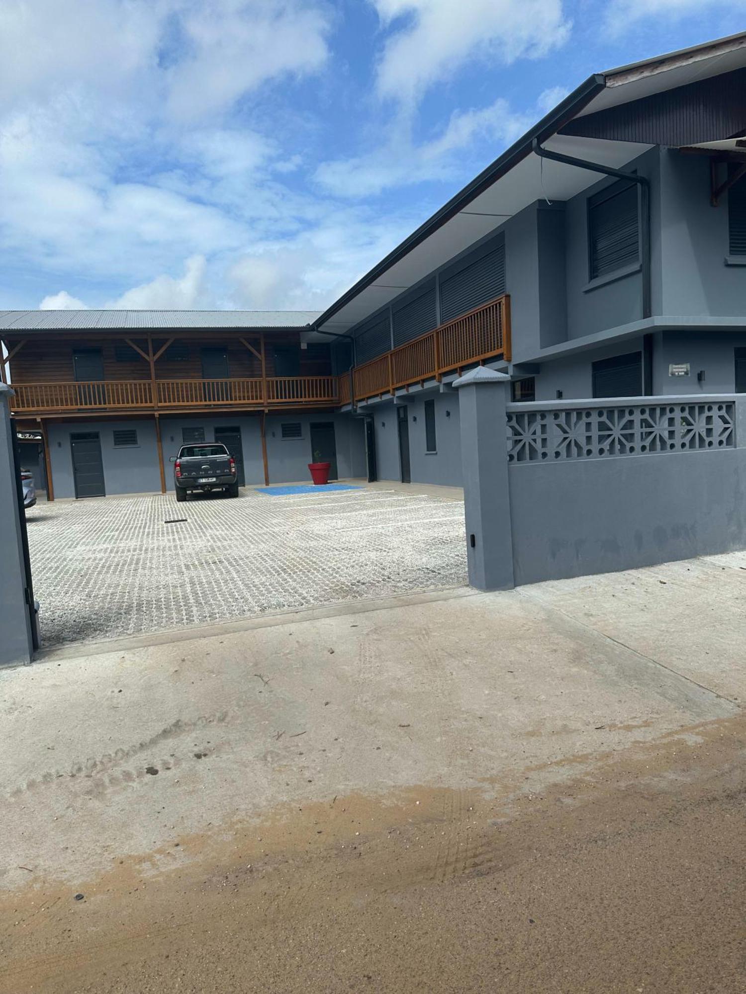Magnifique T3 Apartment Cayenne Luaran gambar